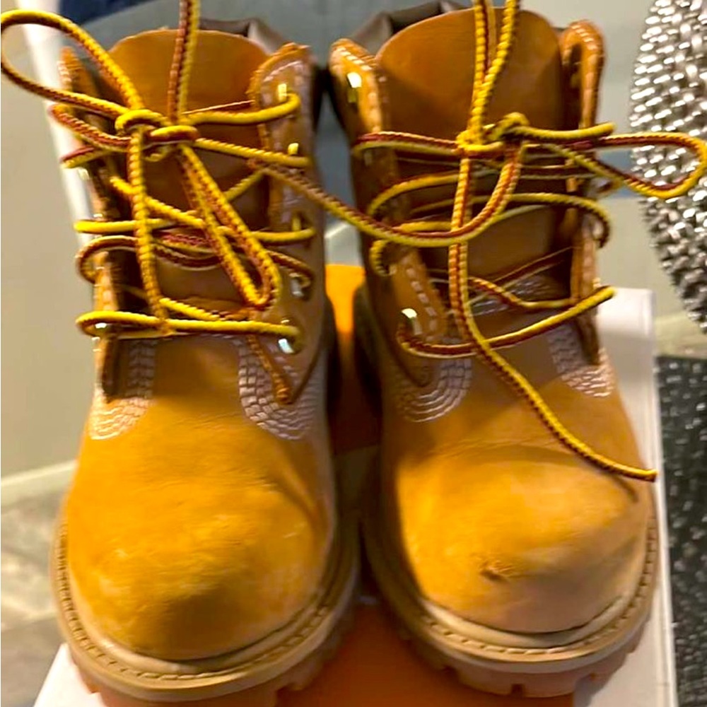 Toddler timberlands. (Butters)